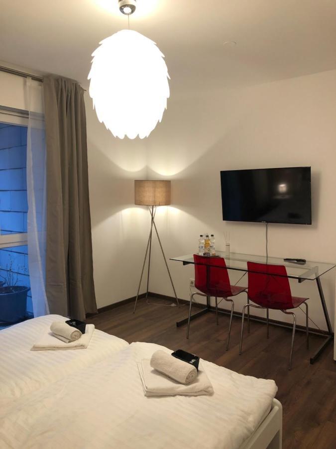 New Private Rooms Fuerth Exterior photo